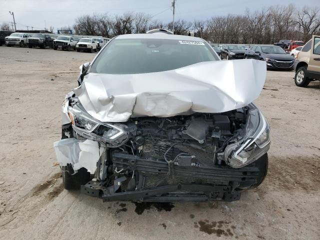 2021 Nissan Versa SV