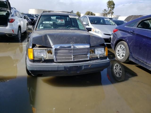 1991 Mercedes-Benz 300 TE 4matic