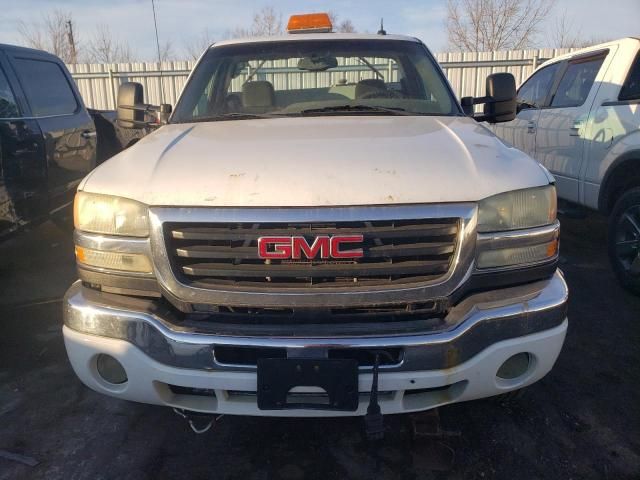 2004 GMC Sierra K2500 Heavy Duty