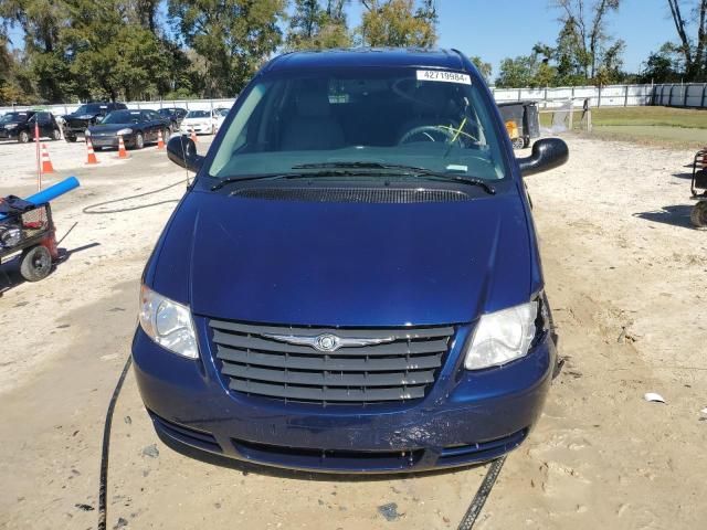 2006 Chrysler Town & Country