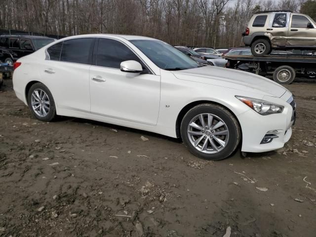 2015 Infiniti Q50 Base