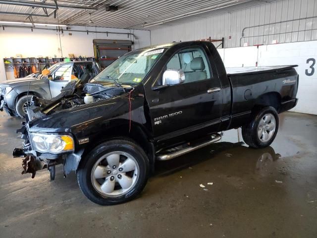 2004 Dodge RAM 1500 ST