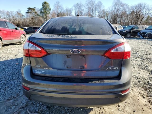 2015 Ford Fiesta SE