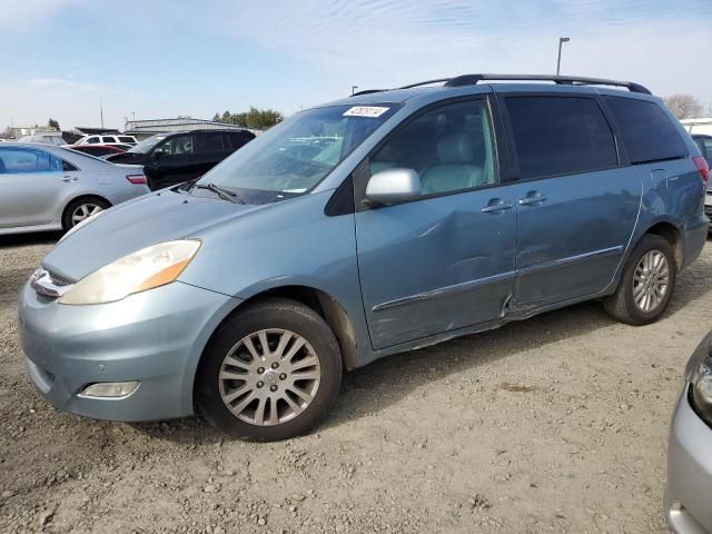 2008 Toyota Sienna XLE