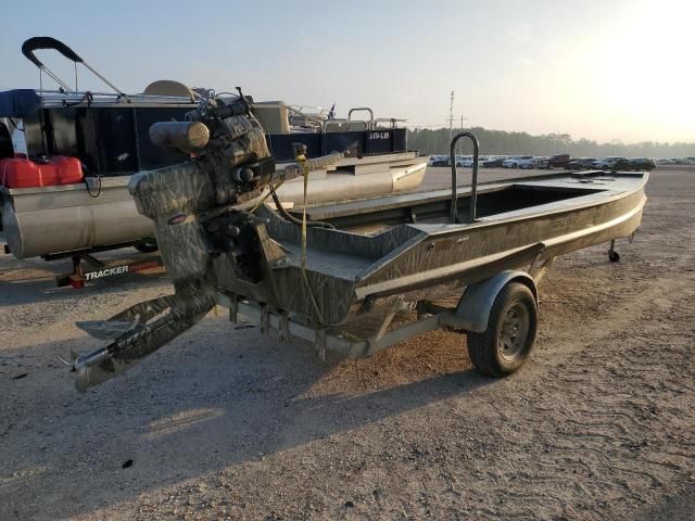 2018 Alumacraft Boat