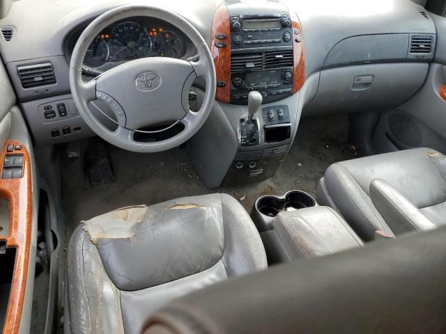 2007 Toyota Sienna XLE