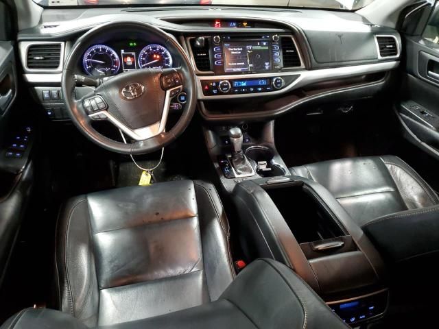 2018 Toyota Highlander SE