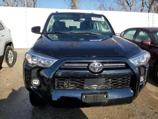 2023 Toyota 4runner SE