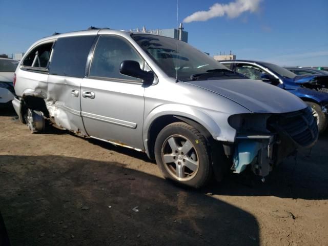 2005 Dodge Grand Caravan SXT