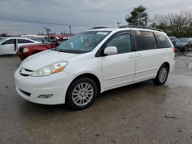 2009 Toyota Sienna XLE