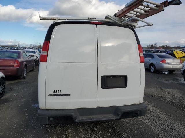 2020 Chevrolet Express G2500