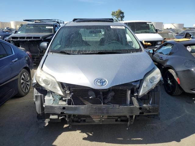 2013 Toyota Sienna