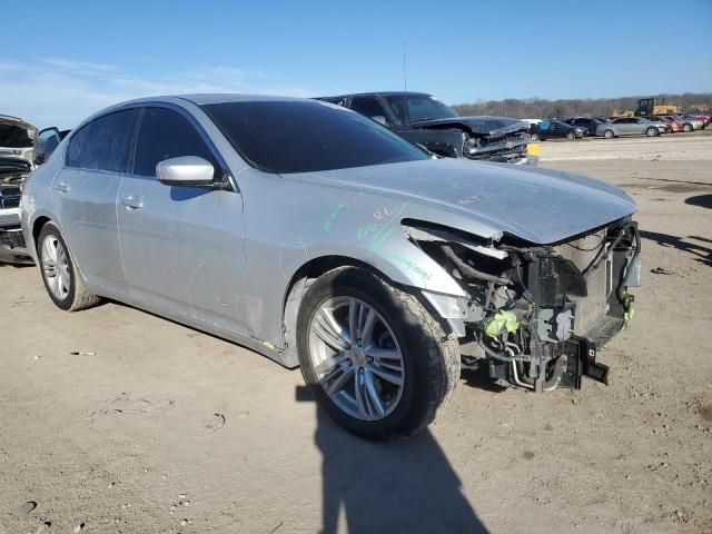 2015 Infiniti Q40