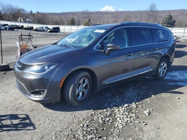 2017 Chrysler Pacifica Touring L Plus