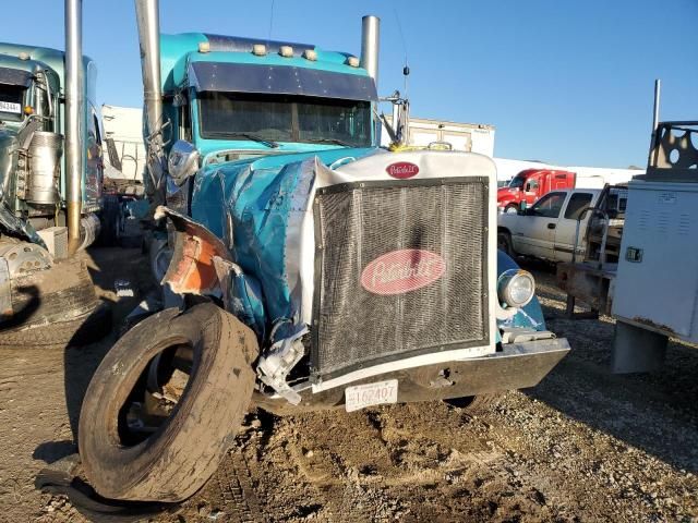 2002 Peterbilt 379