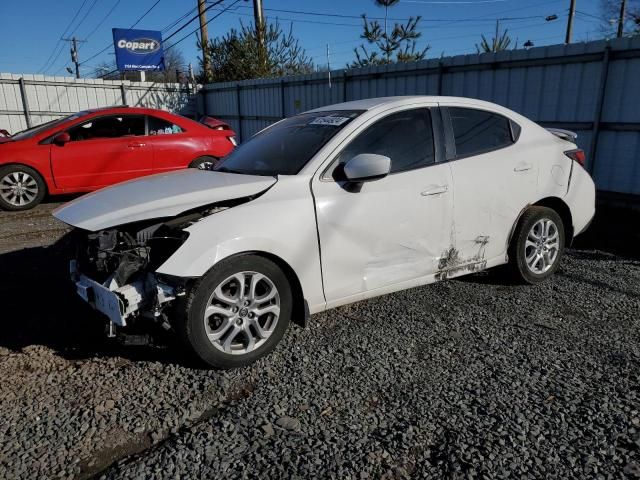 2017 Toyota Yaris IA