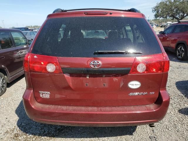 2010 Toyota Sienna CE