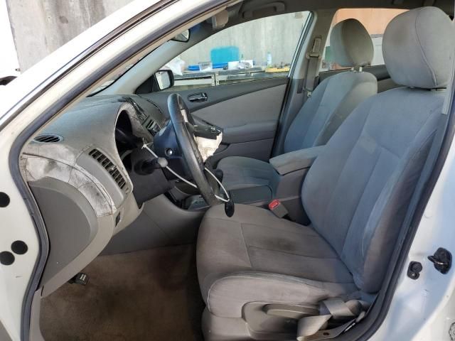 2010 Nissan Altima Base