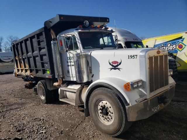 2001 Peterbilt 378