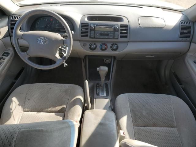 2002 Toyota Camry LE