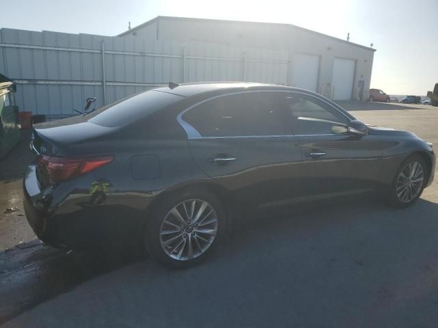 2021 Infiniti Q50 Luxe