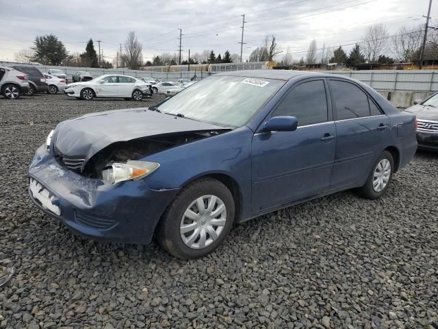 2005 Toyota Camry LE