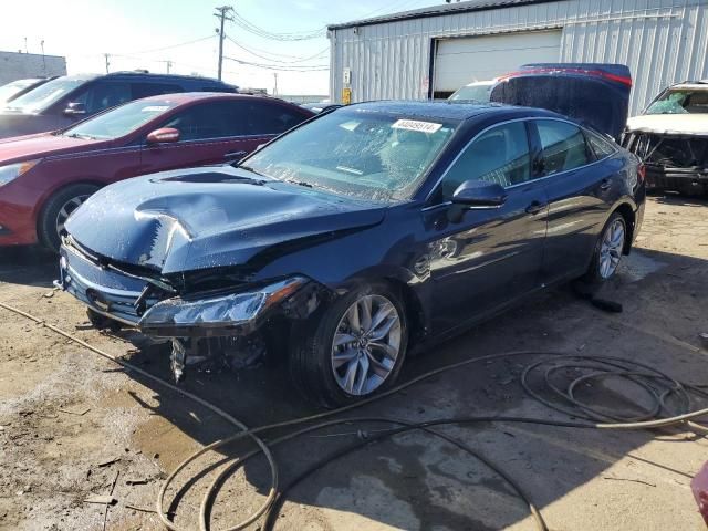 2019 Toyota Avalon XLE