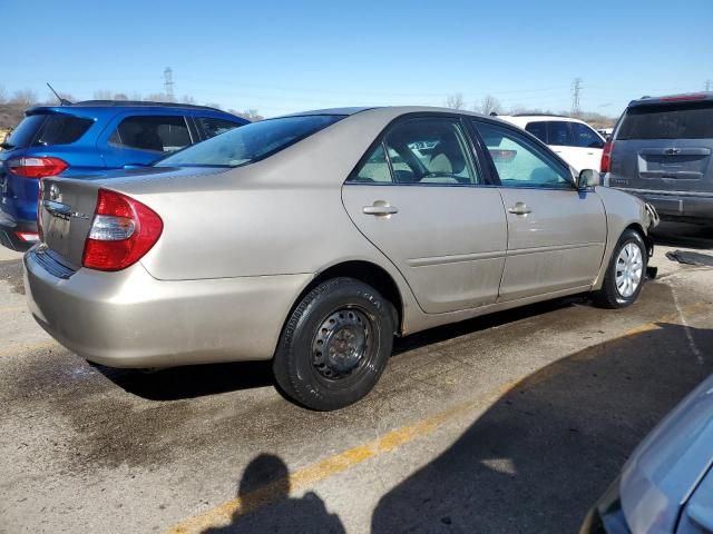 2004 Toyota Camry LE