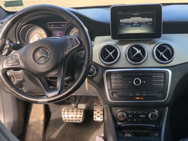 2015 Mercedes-Benz CLA 250