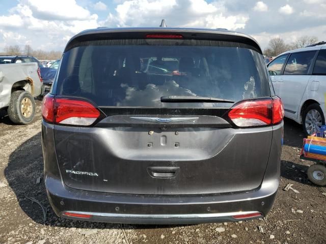 2017 Chrysler Pacifica Touring L