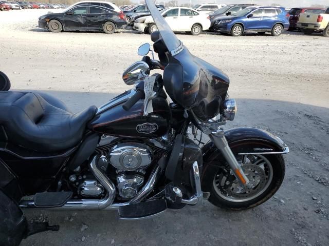 2011 Harley-Davidson Flhtcutg