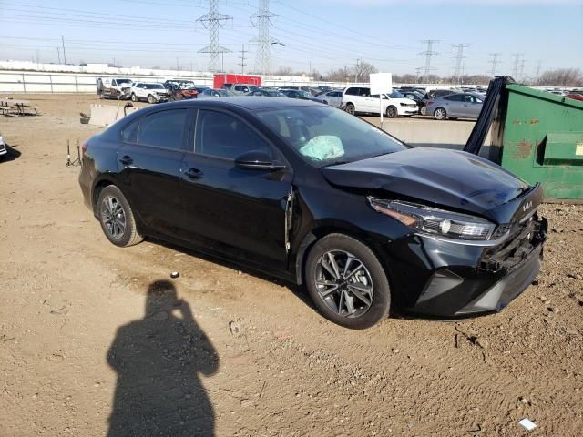 2023 KIA Forte LX