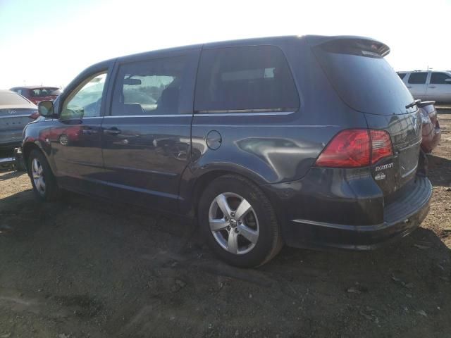 2009 Volkswagen Routan SEL