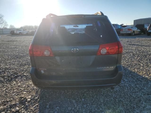 2006 Toyota Sienna CE