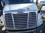 2016 Freightliner Cascadia 113