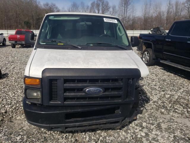 2010 Ford Econoline E350 Super Duty Wagon