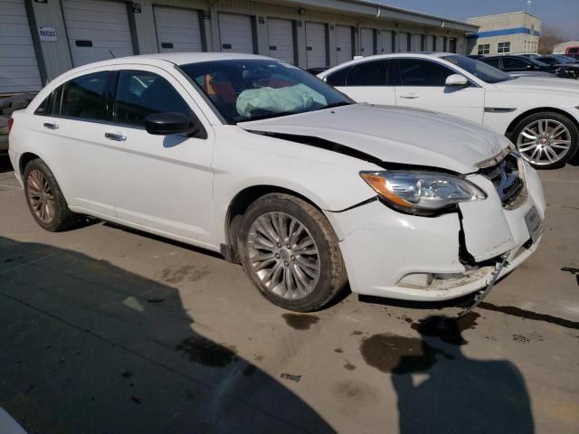 2012 Chrysler 200 Limited