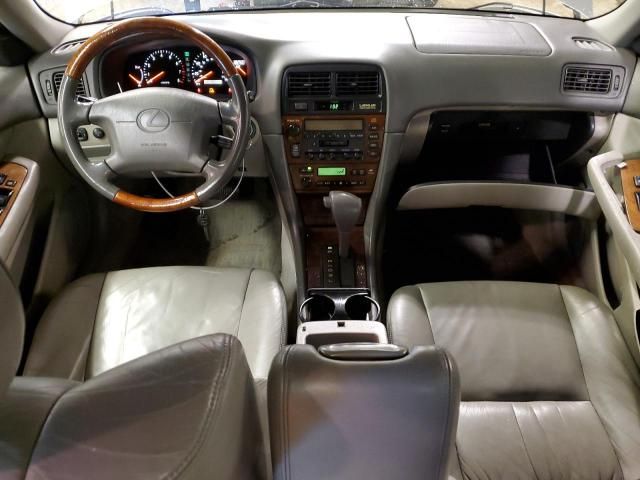 2001 Lexus ES 300