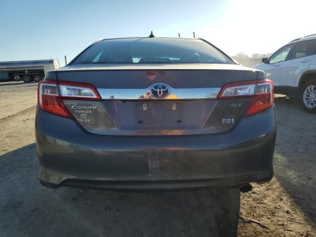 2014 Toyota Camry Hybrid