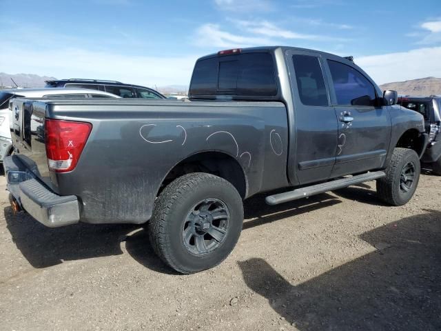 2004 Nissan Titan XE