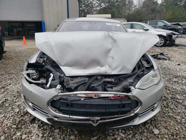 2014 Tesla Model S