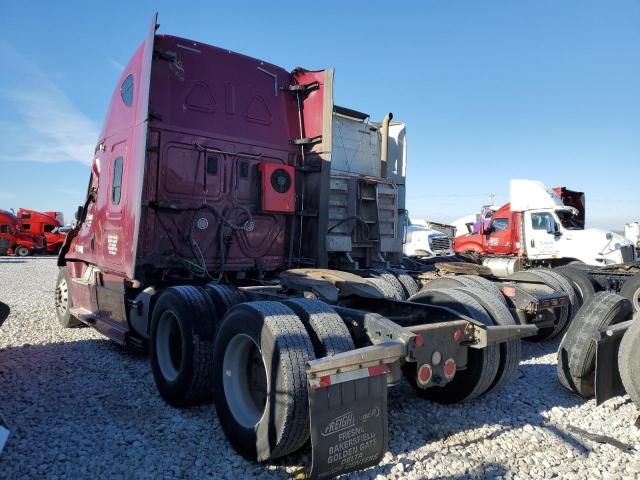 2017 Freightliner Cascadia 125