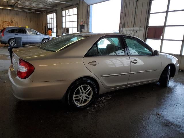 2004 Toyota Camry LE