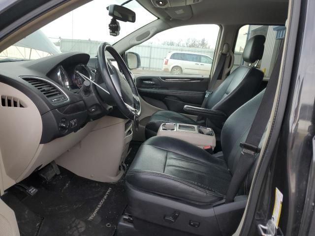 2012 Chrysler Town & Country Touring