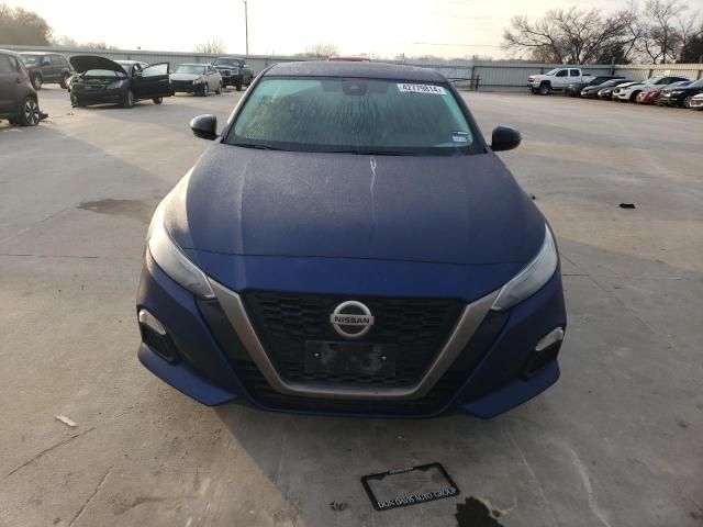 2021 Nissan Altima SR