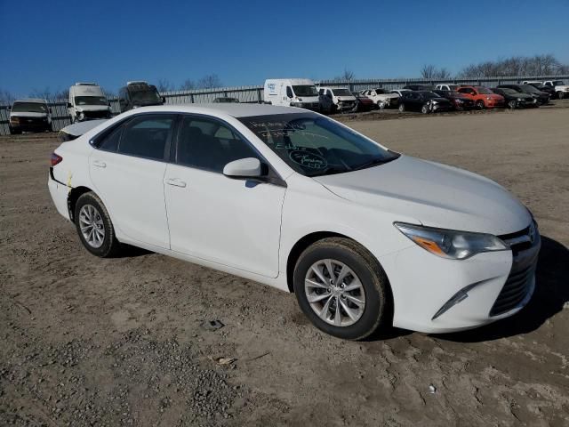 2016 Toyota Camry LE