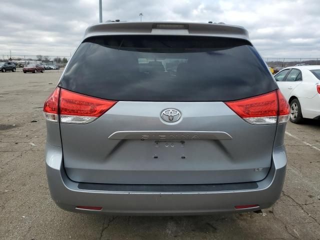 2011 Toyota Sienna LE