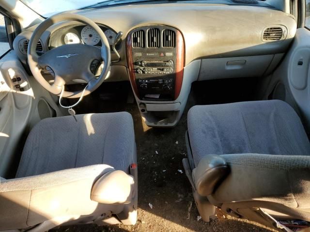 2006 Chrysler Town & Country