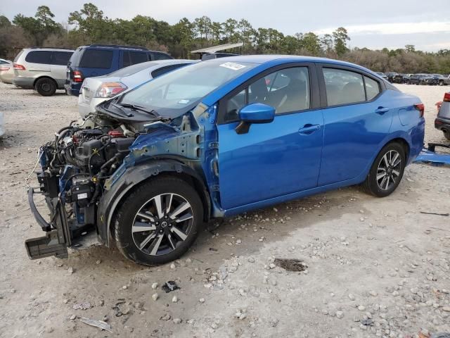 2022 Nissan Versa SV