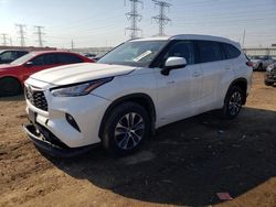 Salvage cars for sale at Elgin, IL auction: 2020 Toyota Highlander Hybrid XLE